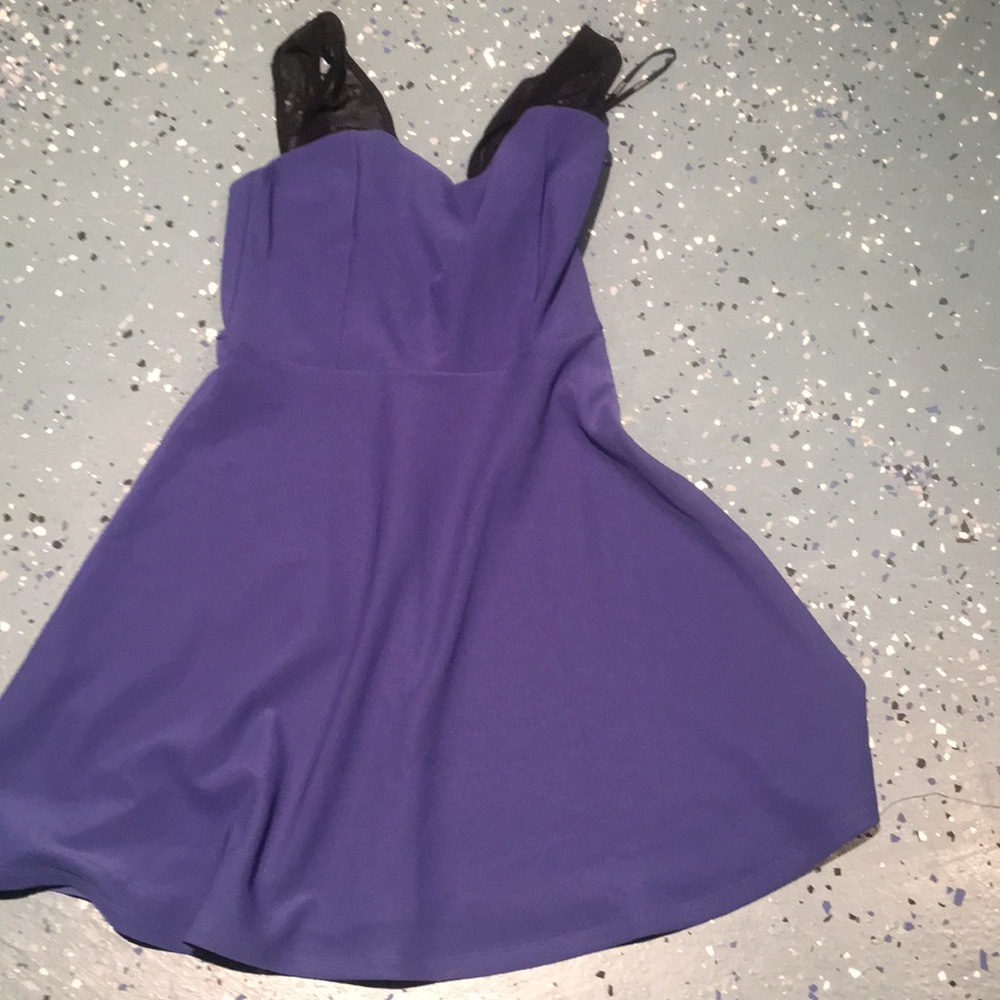 Dress mini